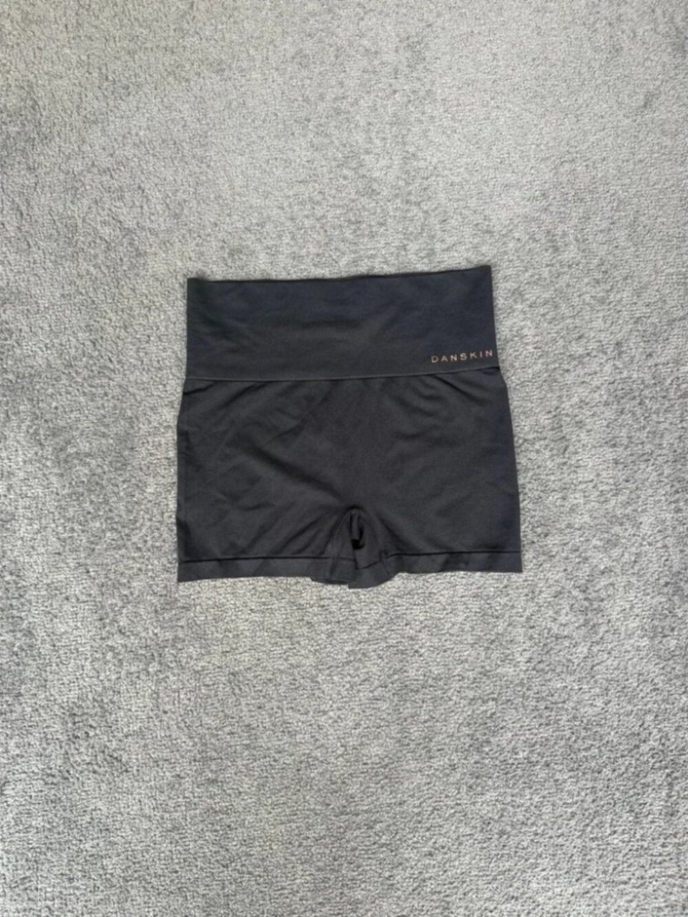Danskin Intimates Womens High Waisted Seamless Bike Shorts Black Large 4383-61